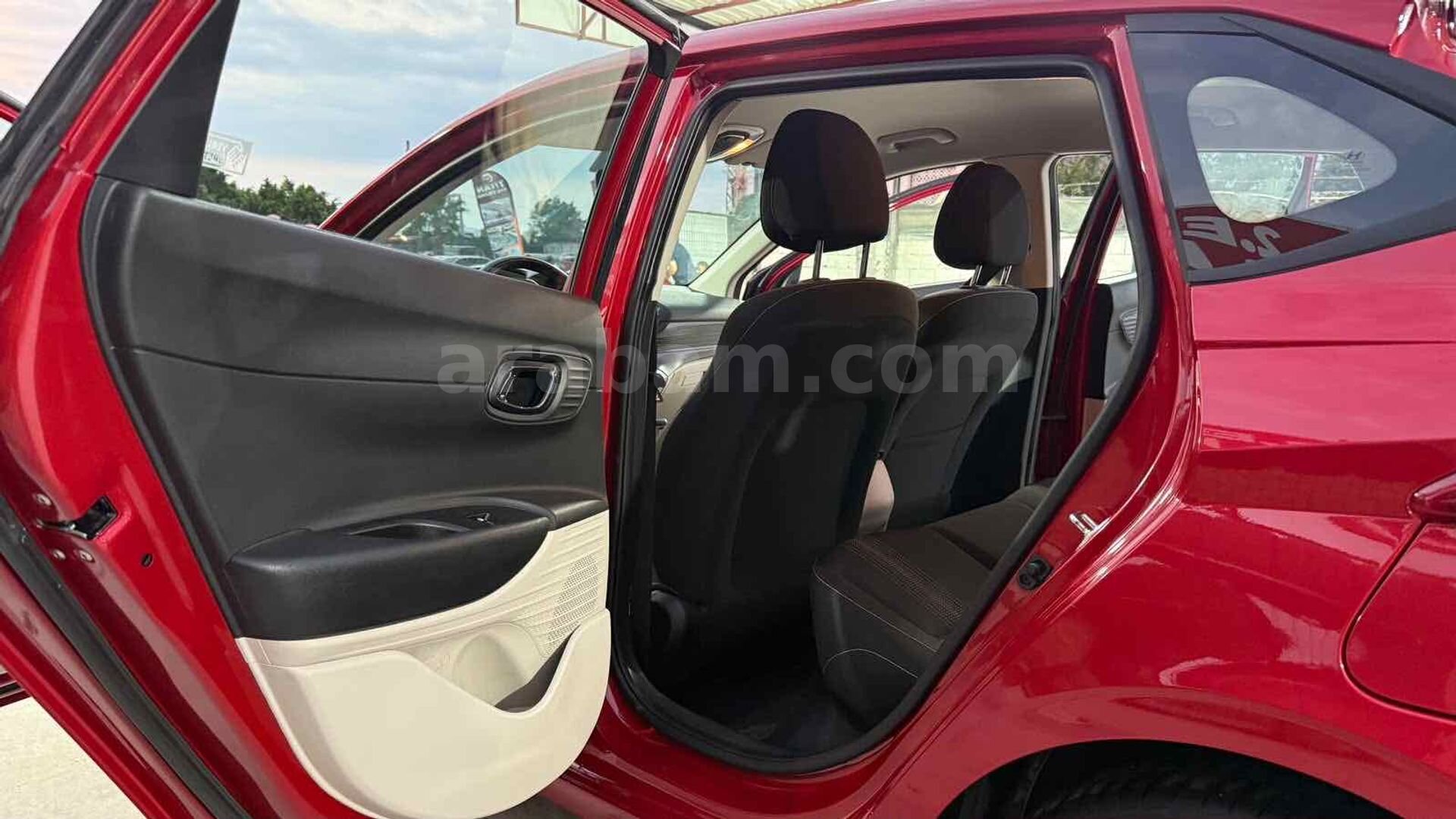 Sahibinden Hyundai i20 1.4 MPI Style 2022 Model Hatay 36.500 km Kırmızı 5