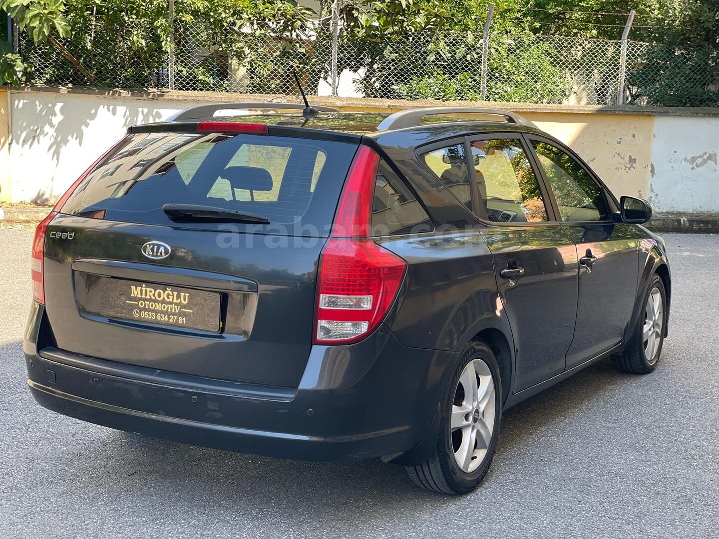 Galeriden Kia Ceed 1.6 CRDi Motion SW 2012 Model İstanbul 209.000 km Siyah 7