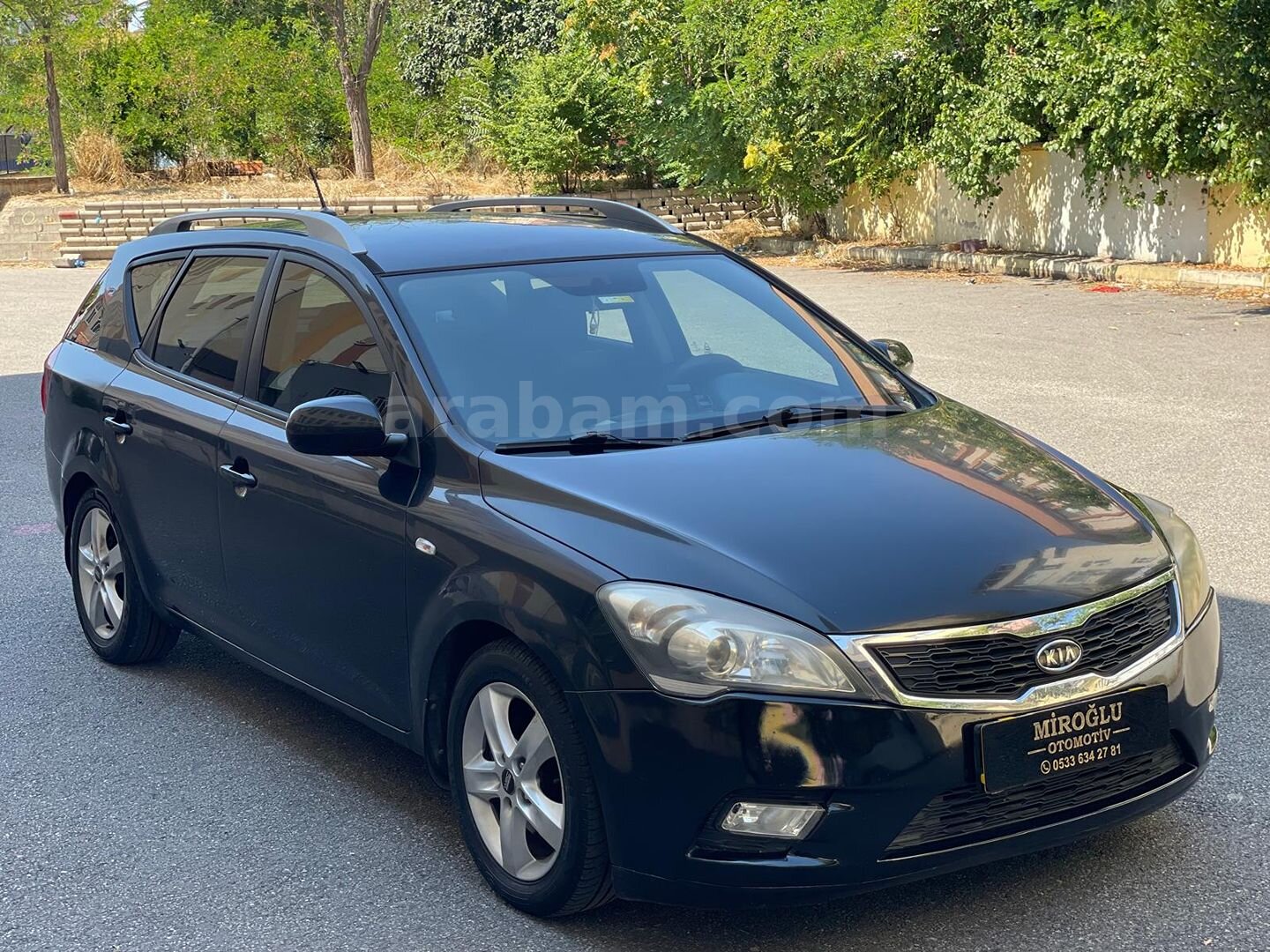 Galeriden Kia Ceed 1.6 CRDi Motion SW 2012 Model İstanbul 209.000 km Siyah 1