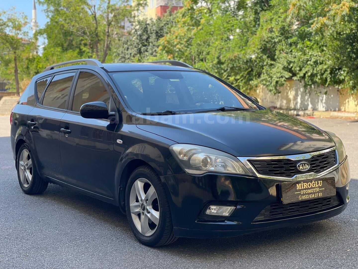 Galeriden Kia Ceed 1.6 CRDi Motion SW 2012 Model İstanbul 209.000 km Siyah 4