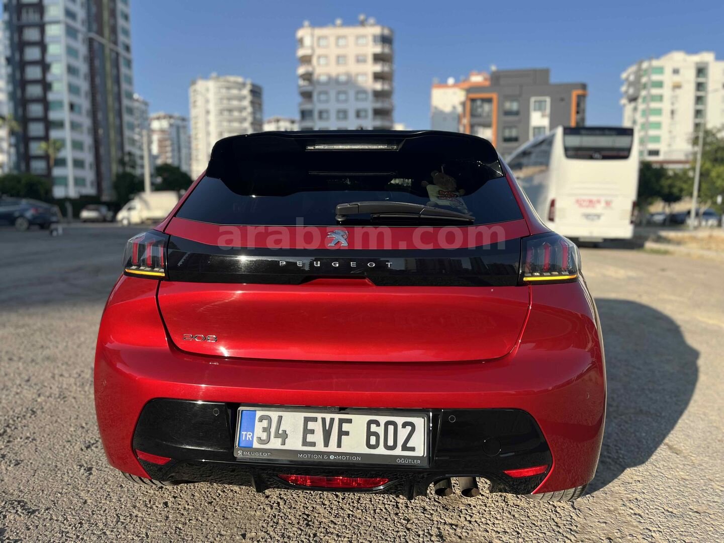 Sahibinden Peugeot 208 1.2 PureTech Allure Selection 2021 Model Mersin 87.120 km Kırmızı 3