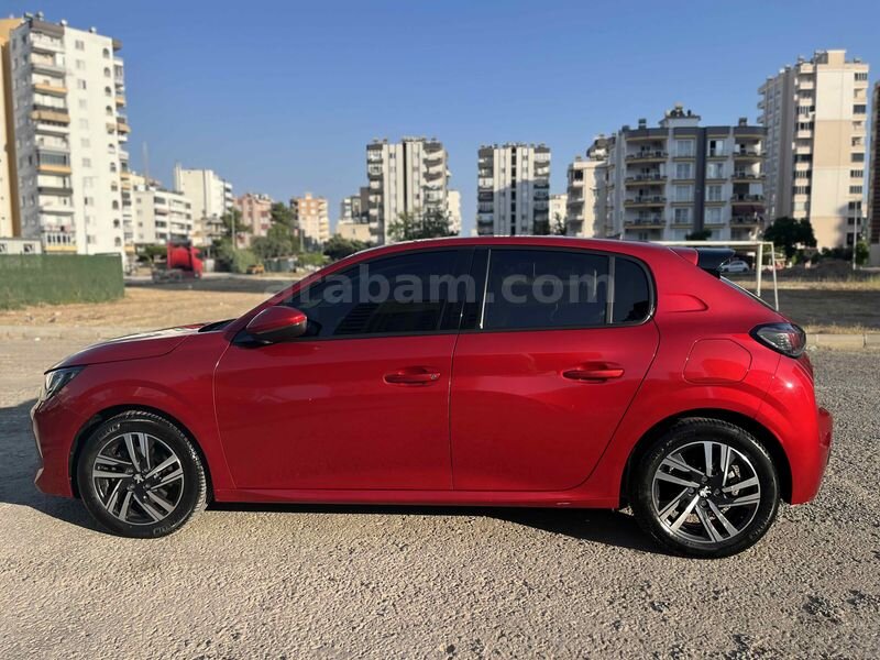 Sahibinden Peugeot 208 1.2 PureTech Allure Selection 2021 Model Mersin 87.120 km Kırmızı