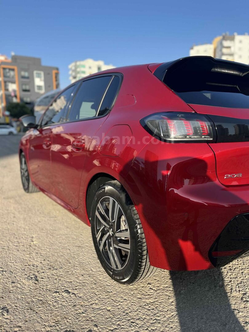 Sahibinden Peugeot 208 1.2 PureTech Allure Selection 2021 Model Mersin 87.120 km Kırmızı 2