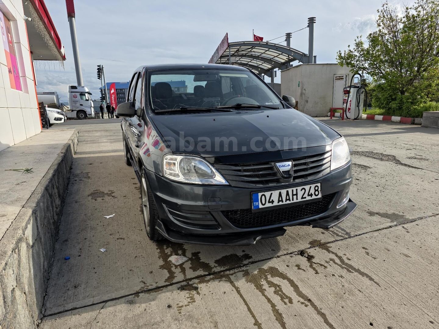 Sahibinden Dacia Logan 1.4 Ambiance 2010 Model Ağrı 266.000 km Füme 2