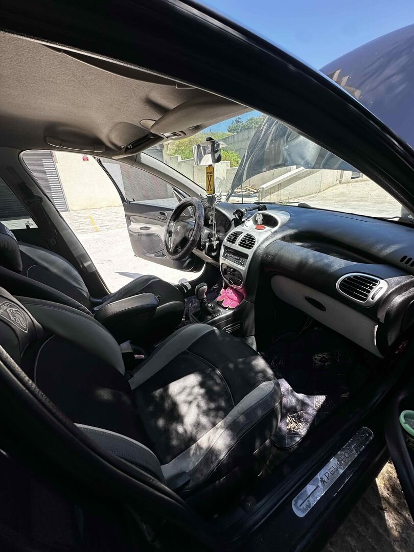 Sahibinden Peugeot 206 1.4 HDi X-Design 2006 Model Ankara 367.000 km Siyah 7