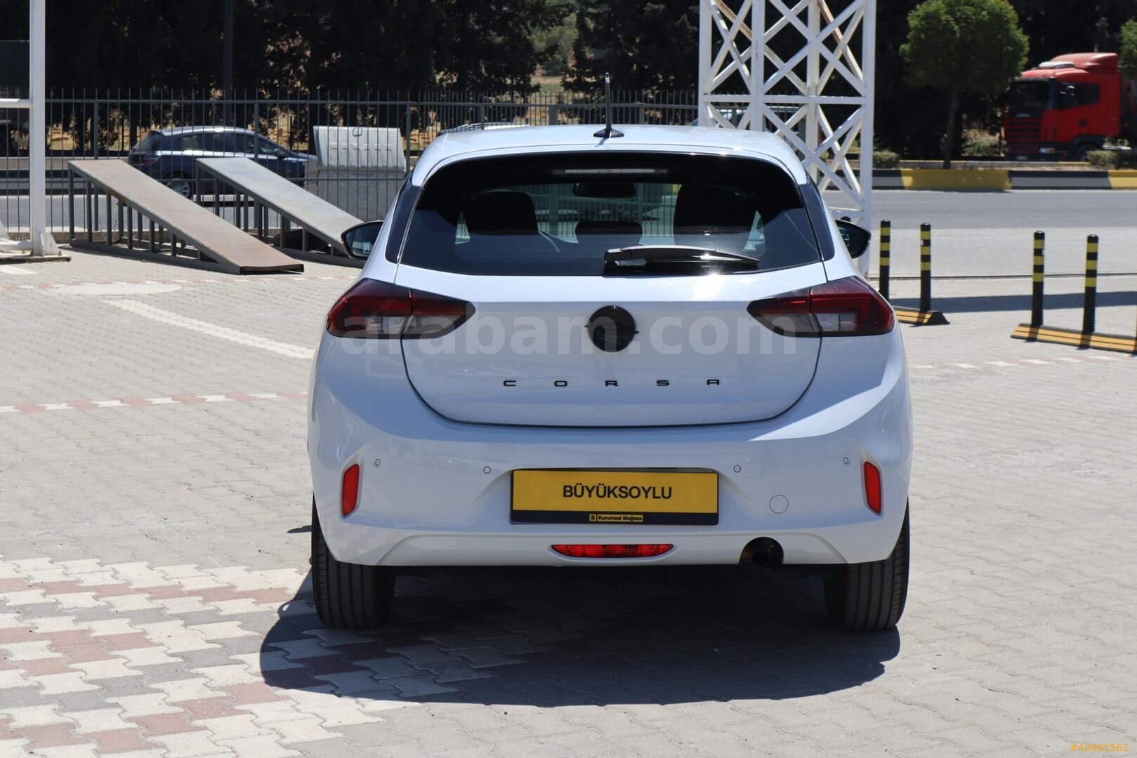 BÜYÜKSOYLU FİLO/2025 MODEL OPEL CORSA 1.2 T EDİTİON AT8 100 HP 7