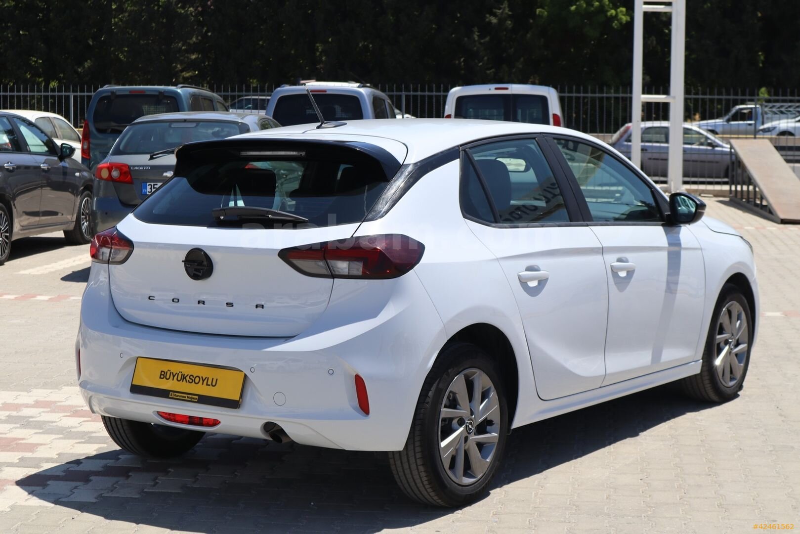 BÜYÜKSOYLU FİLO/2025 MODEL OPEL CORSA 1.2 T EDİTİON AT8 100 HP 6