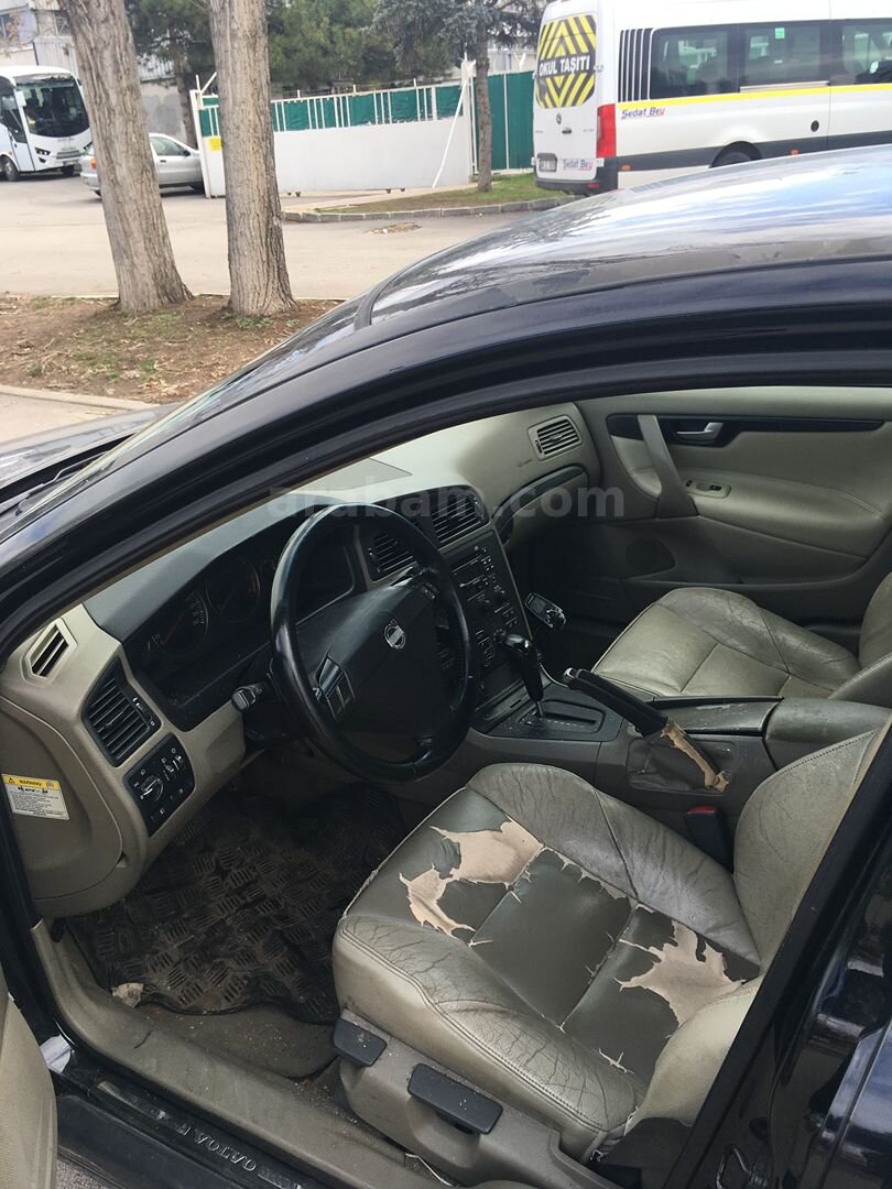 Sahibinden Volvo S60 2.0 T 2004 Model Ankara 367.000 km Siyah 6