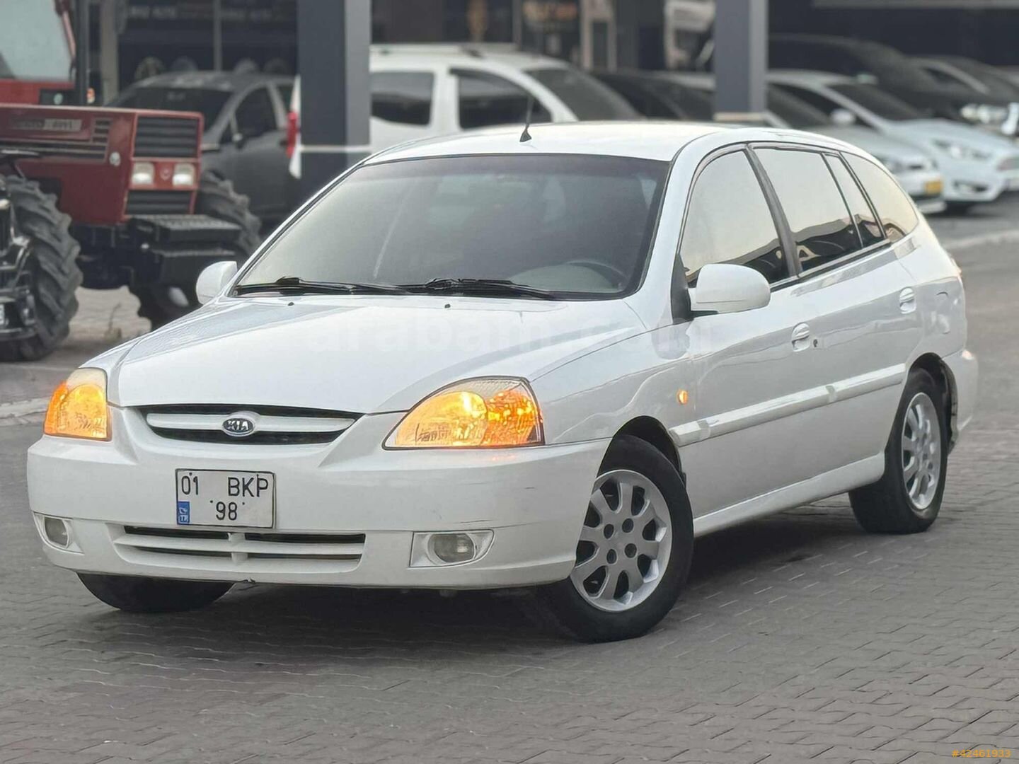 Galeriden Kia Rio 1.5 Comfort 2005 Model Adana 440.000 km Beyaz 3