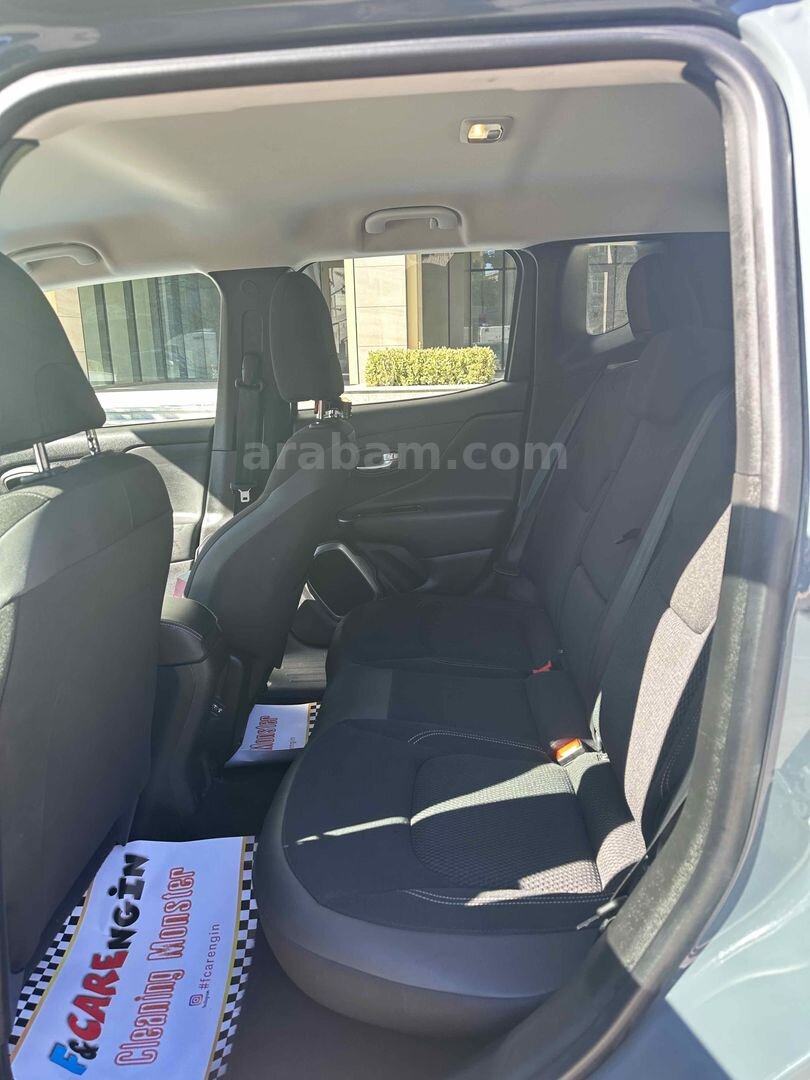 Sahibinden Jeep Renegade 1.6 MultiJet Limited 2018 Model İstanbul 82.500 km Diğer 5