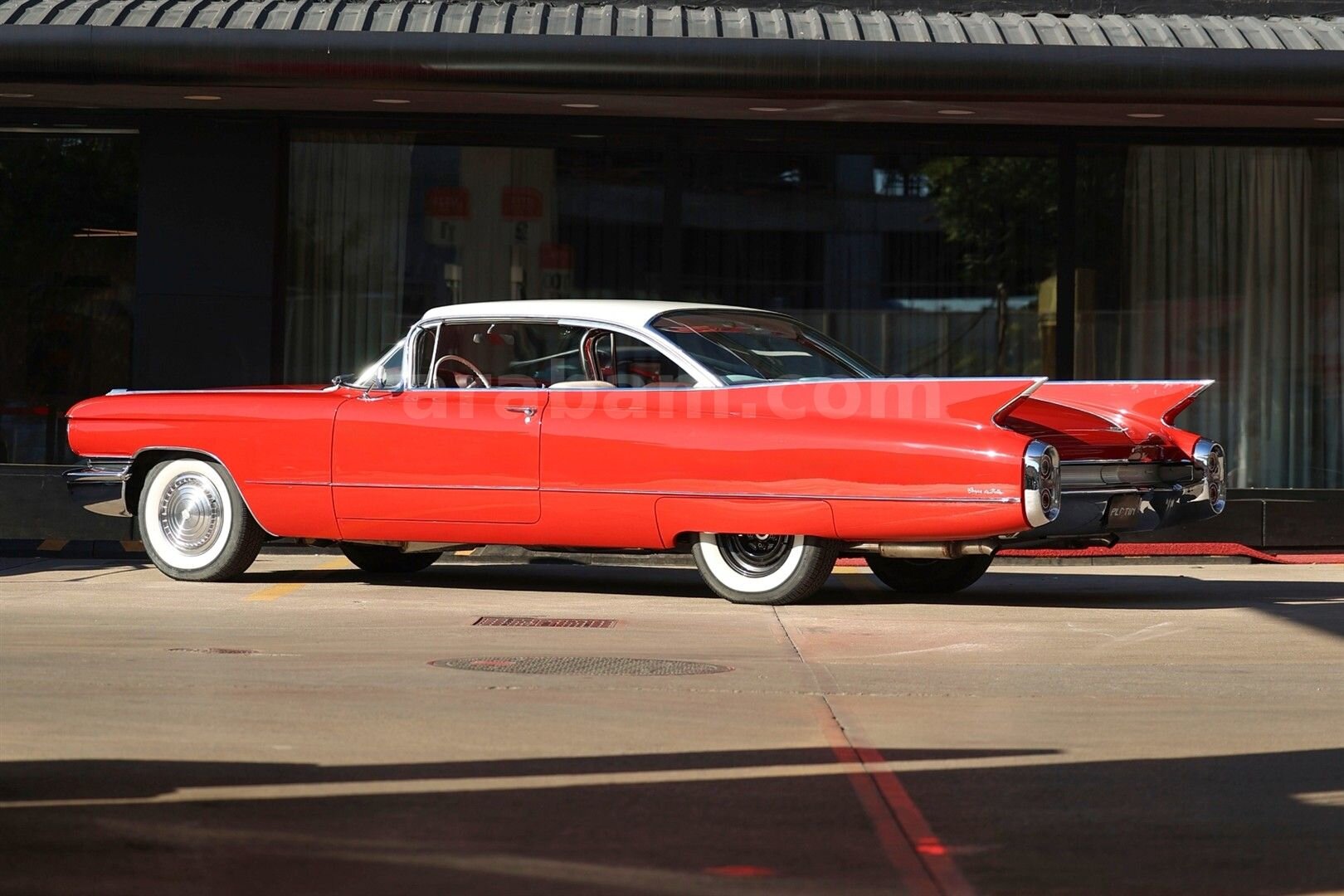 Galeriden Cadillac DeVille 4.6 Concours 1960 Model İstanbul 72.500 km Kırmızı 4
