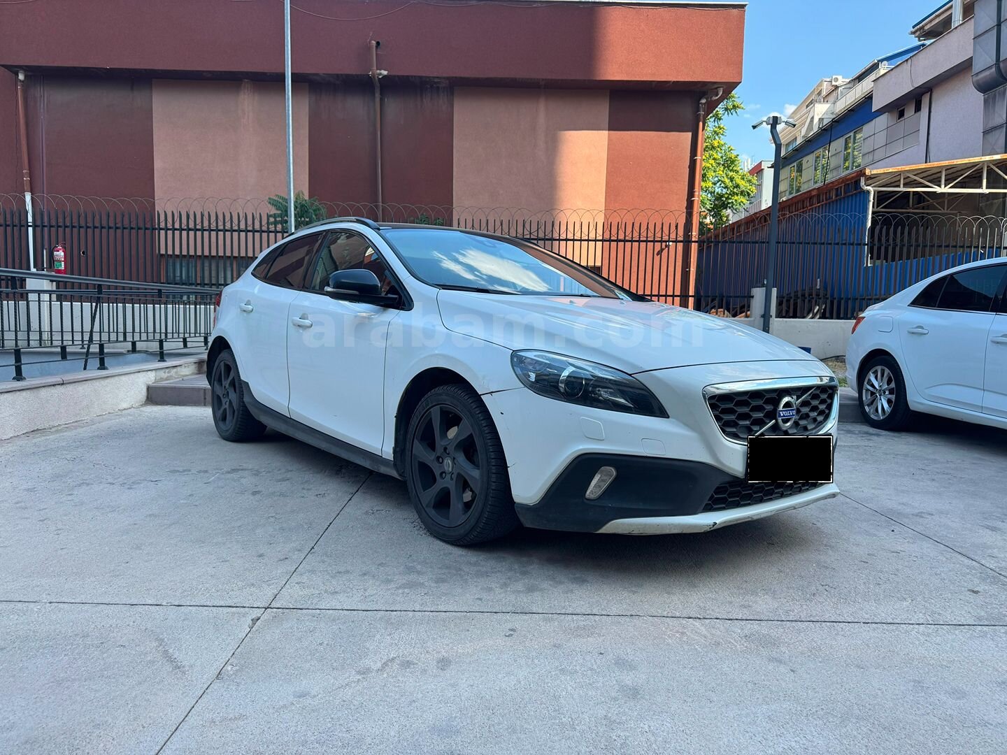 Sahibinden Volvo V40 Cross Country 1.6 D Premium 2013 Model Ankara 388.000 km Beyaz 7
