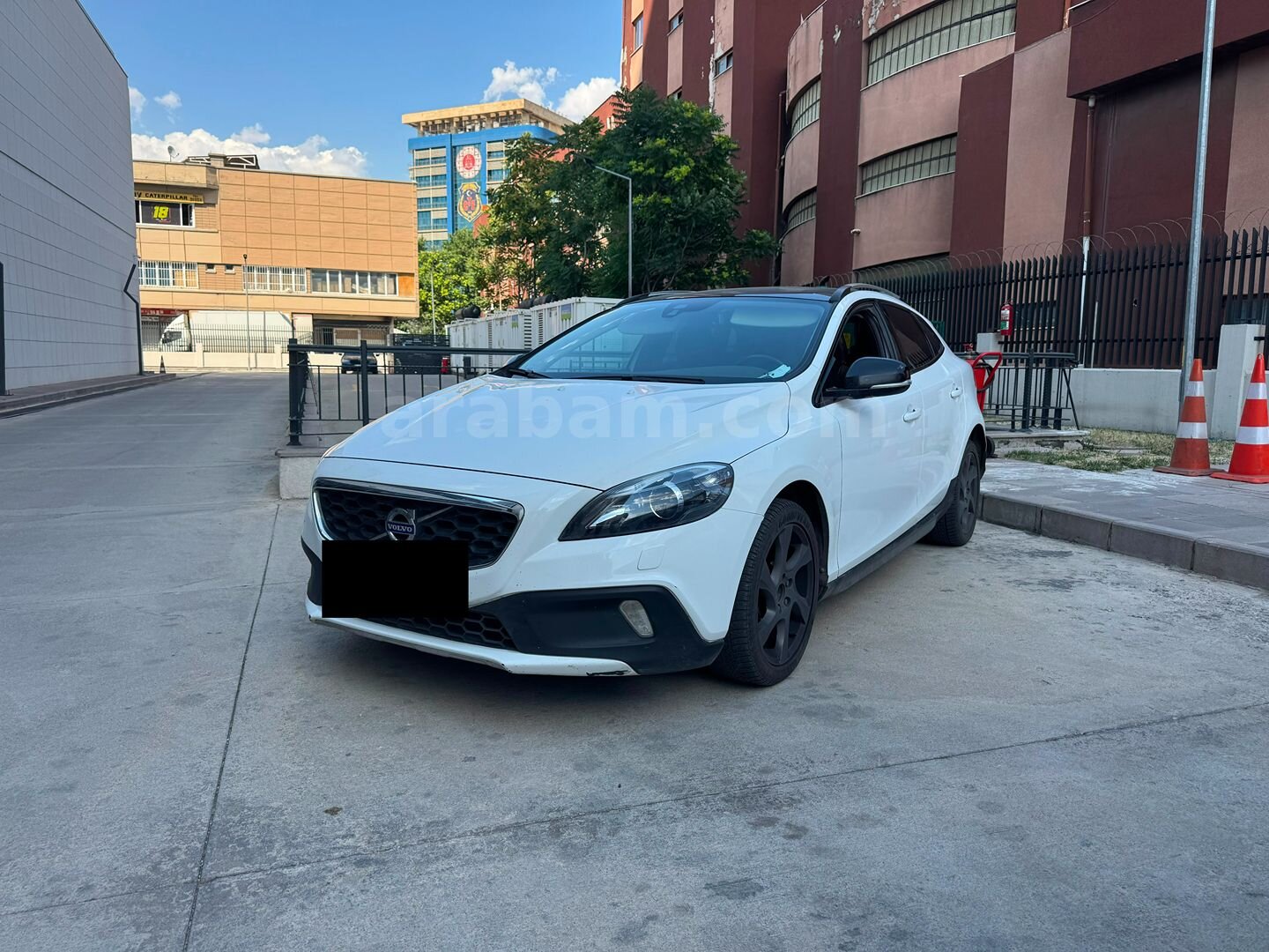 Sahibinden Volvo V40 Cross Country 1.6 D Premium 2013 Model Ankara 388.000 km Beyaz 1
