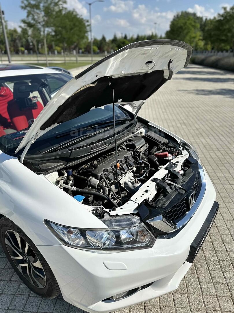 Sahibinden Honda Civic 1.6i VTEC Eco Elegance 2015 Model Eskişehir 149.000 km Beyaz 3