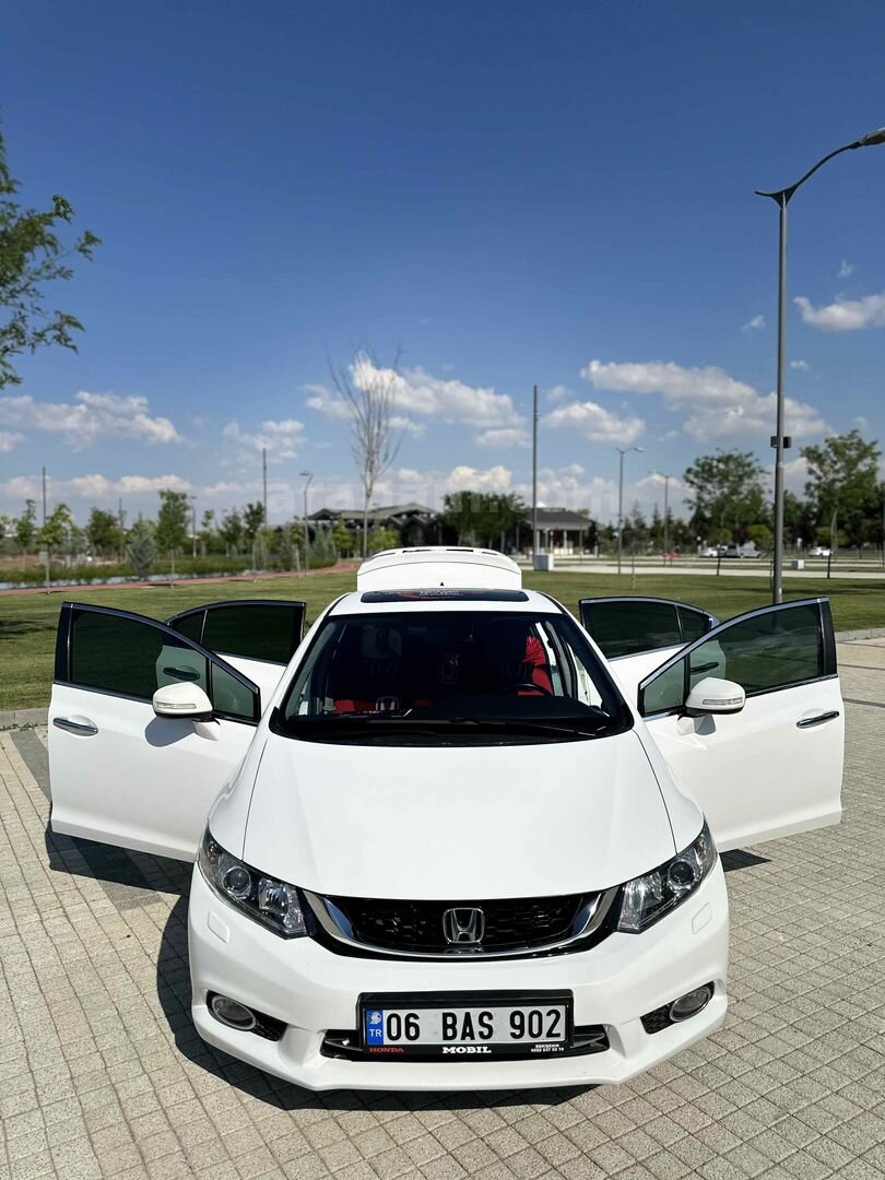 Sahibinden Honda Civic 1.6i VTEC Eco Elegance 2015 Model Eskişehir 149.000 km Beyaz 2