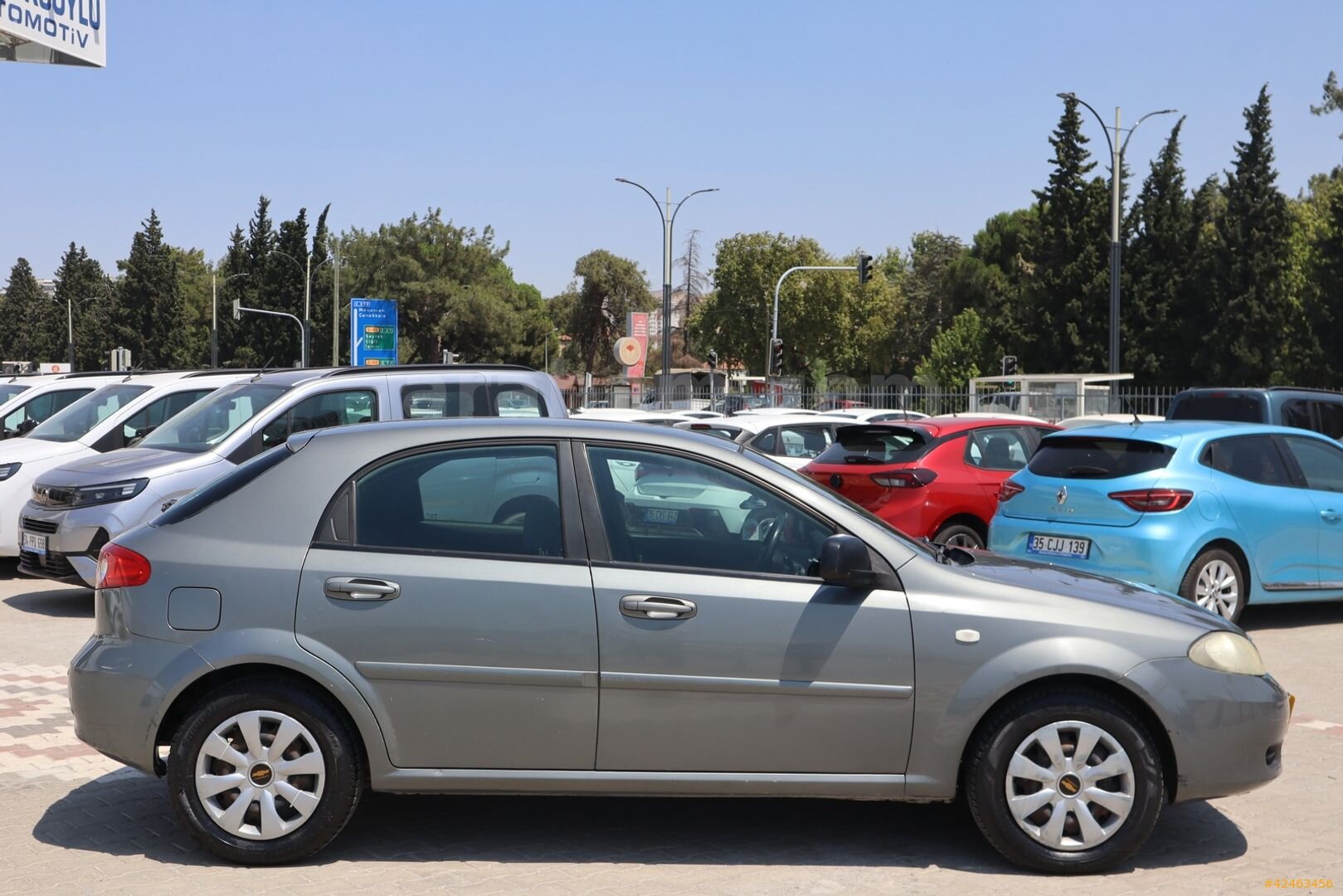 Galeriden Chevrolet Lacetti 1.4 SE 2010 Model İzmir 125.462 km Gri 4