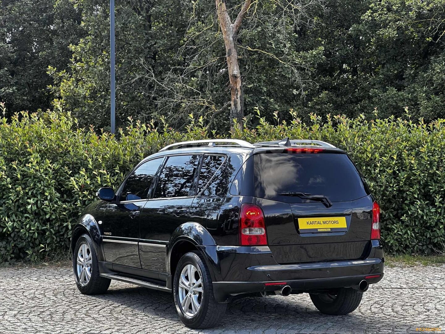Galeriden KGM SsangYong Rexton 2.7 XDI LX SPR 2011 Model İstanbul 327.000 km Siyah 6