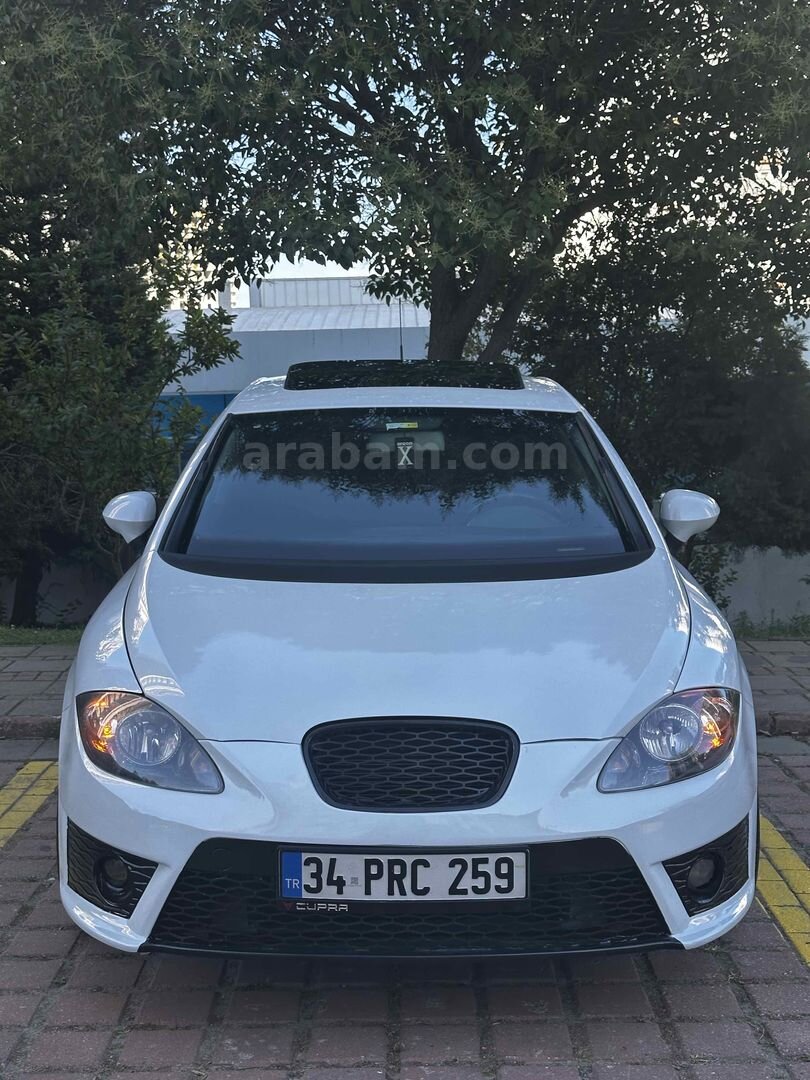 Galeriden Seat Leon 1.6 TDI CR Style 2010 Model Gaziantep 255.000 km Beyaz 2