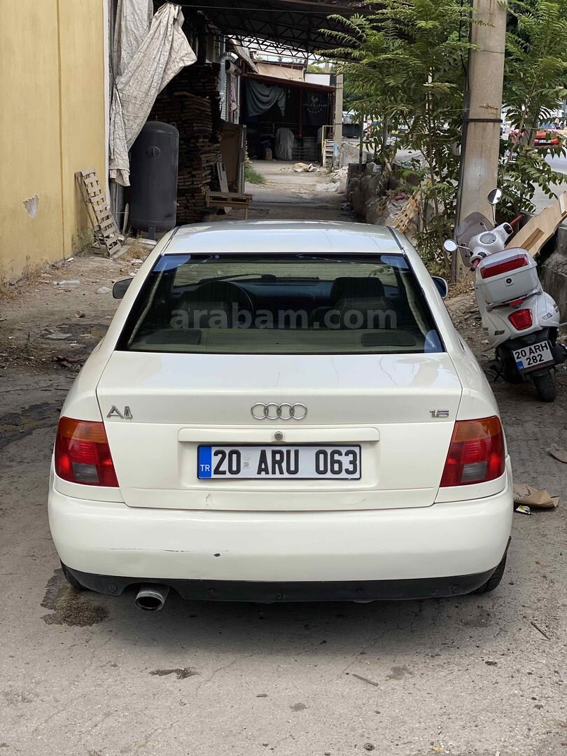 Sahibinden Audi A4 Sedan 1.8 1995 Model Denizli 320.000 km Beyaz 7