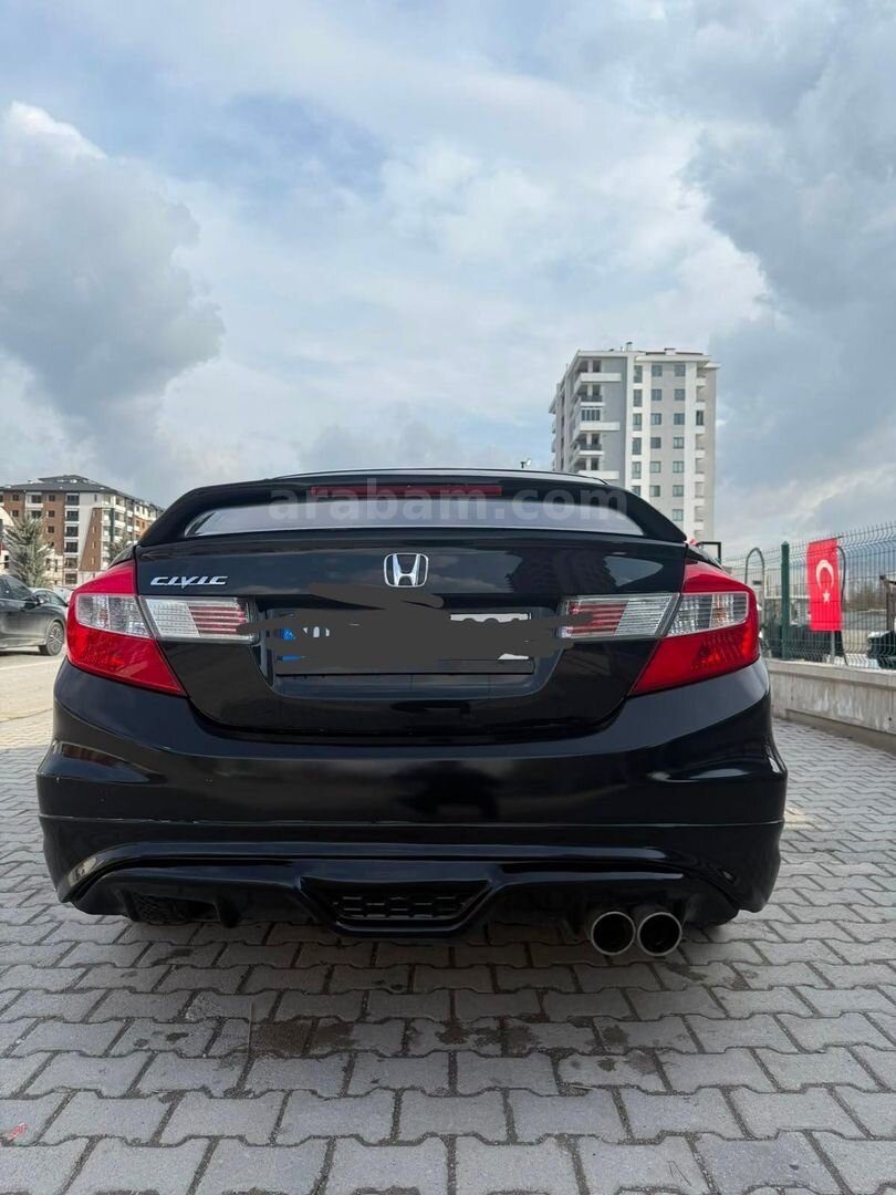 Sahibinden Honda Civic 1.6i VTEC Eco Elegance 2015 Model Malatya 215.000 km Siyah 2