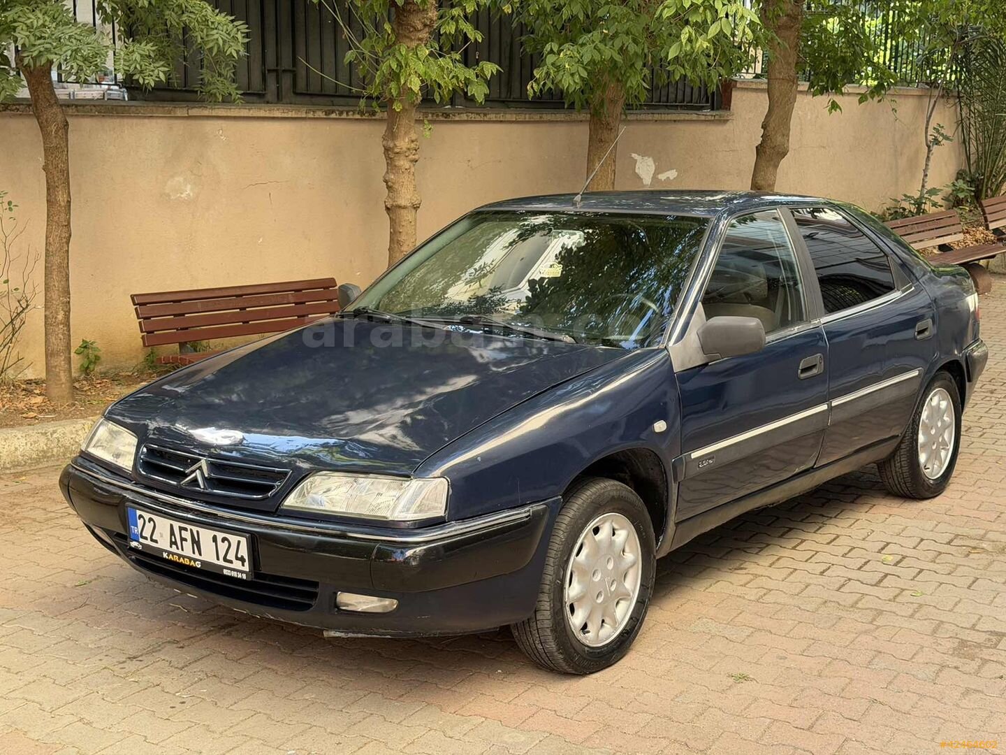 Galeriden Citroen Xantia 2.0 SX 2000 Model İstanbul 235.000 km Lacivert 3