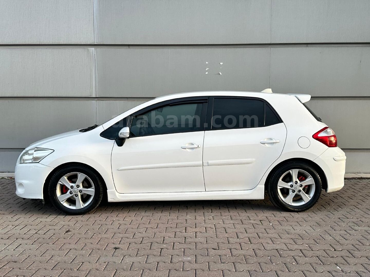 Sahibinden Toyota Auris 1.6 Comfort Extra 2012 Model Ankara 307.000 km Beyaz 5