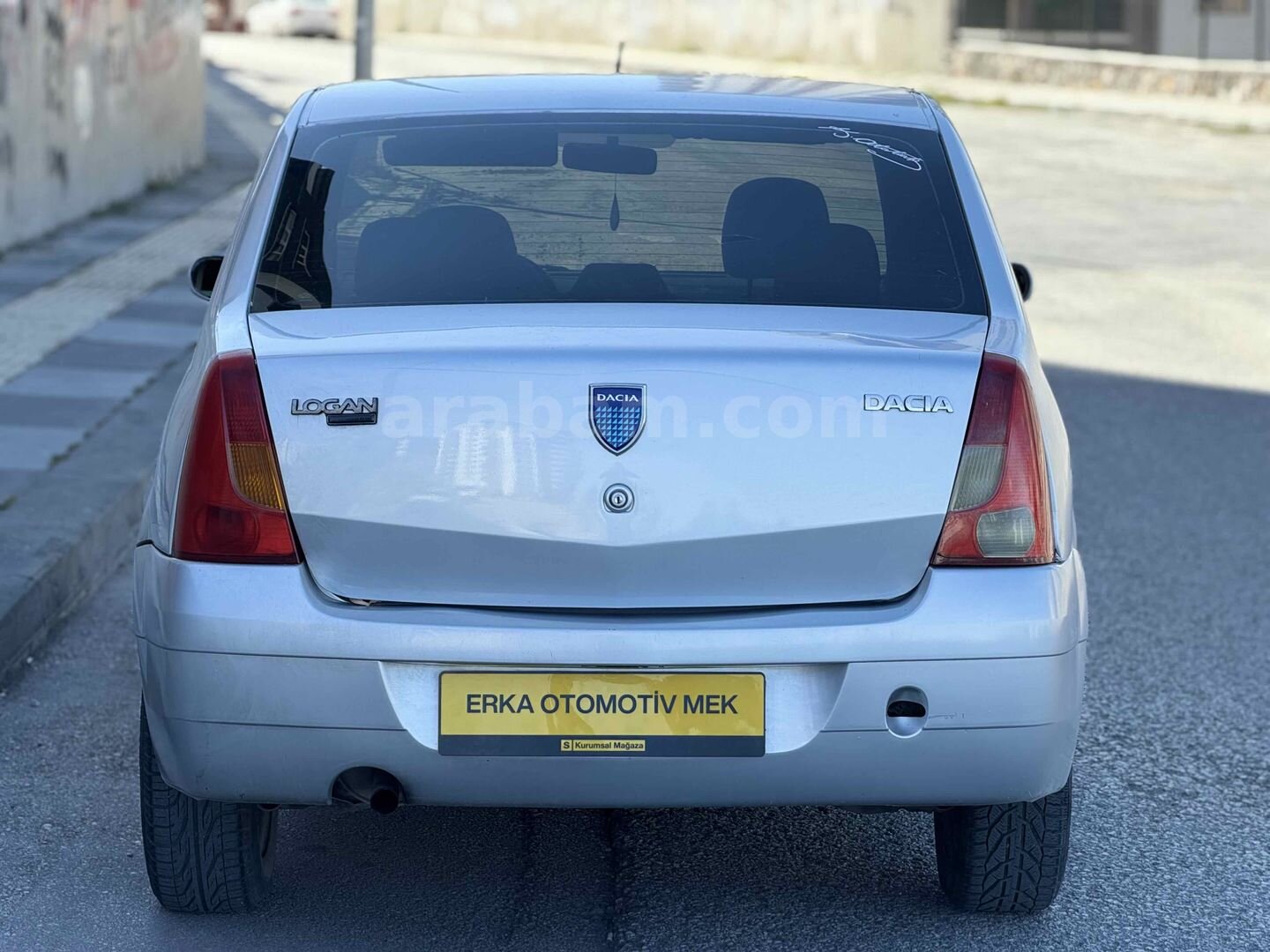 Galeriden Dacia Logan 1.5 dCi Ambiance 2007 Model Ankara 279.000 km Gri 7
