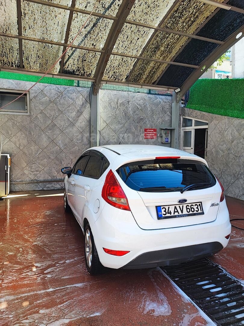 Sahibinden Ford Fiesta 1.4 TDCi Trend 2012 Model Ankara 288.500 km Beyaz 5