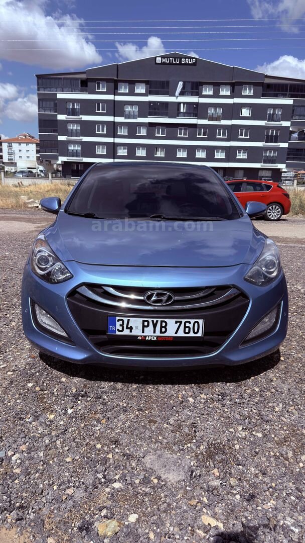 Sahibinden Hyundai i30 1.6 GDI Elite 2014 Model İstanbul 135.000 km Mavi 1