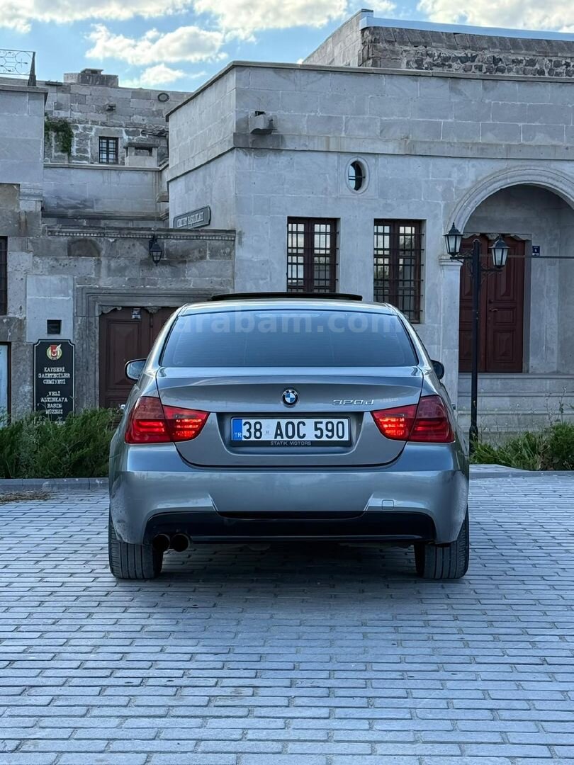Sahibinden BMW 3 Serisi 320d M Sport 2011 Model Kayseri 445.000 km Gri (metalik) 2
