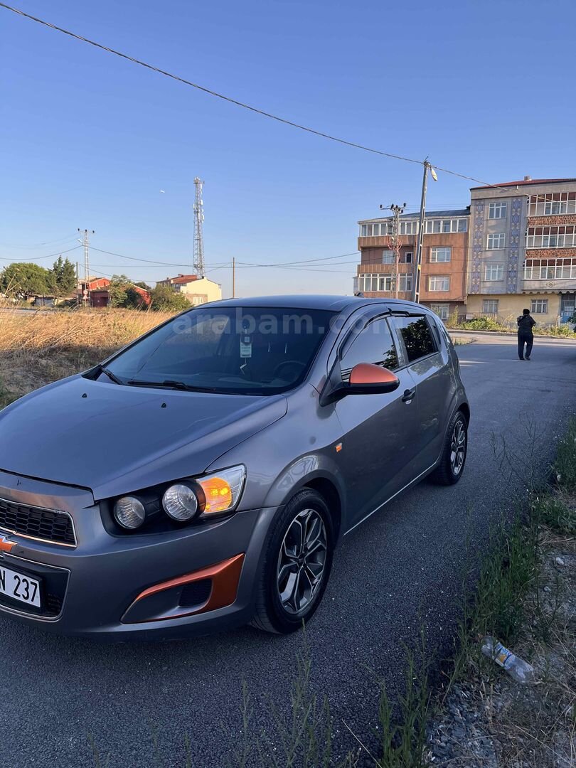 Sahibinden Chevrolet Aveo 1.2 LS 2012 Model İstanbul 302.000 km Gri 3