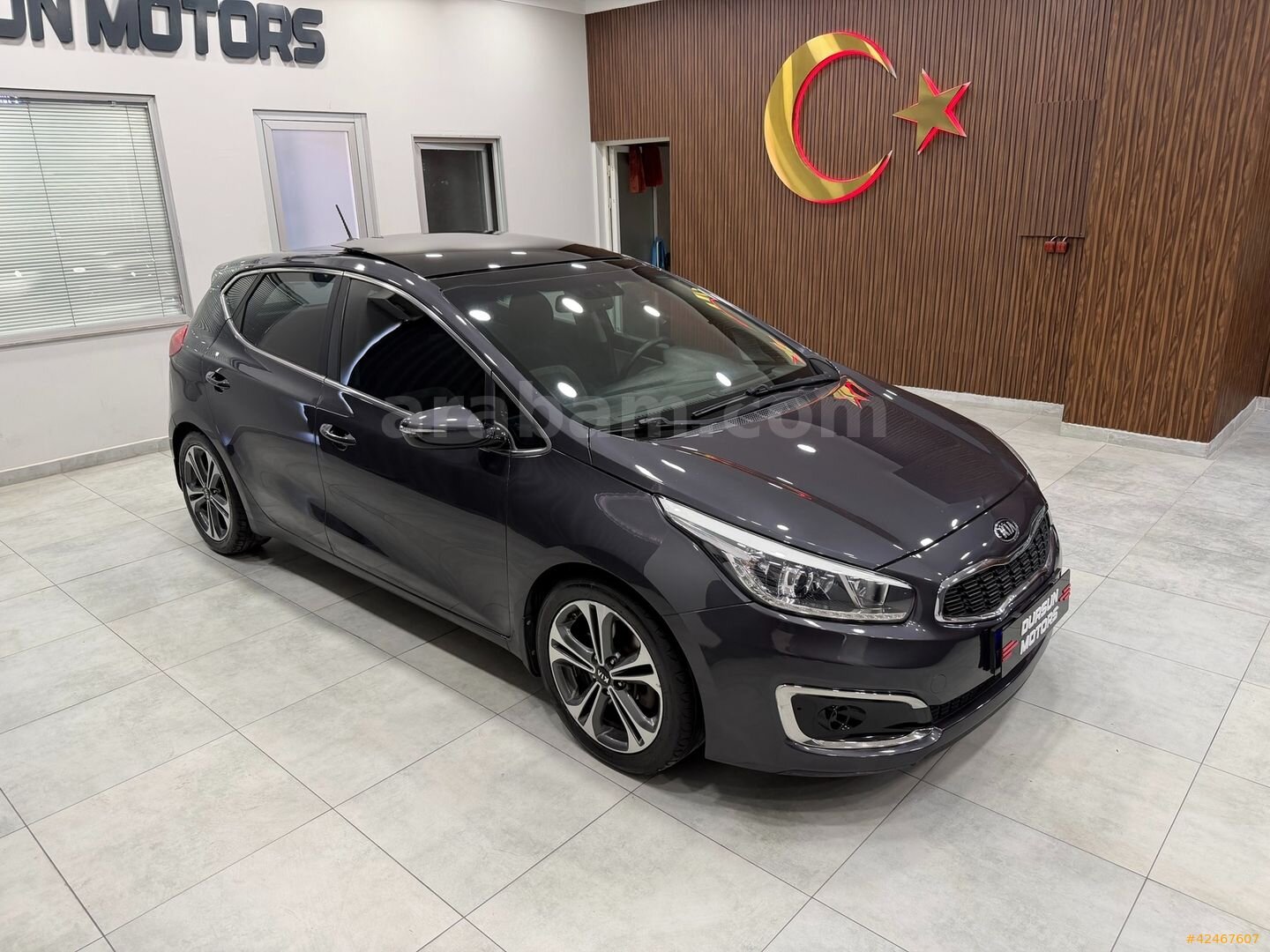 Galeriden Kia Ceed 1.6 CRDi Concept Plus 2017 Model Kocaeli 128.000 km Füme 4