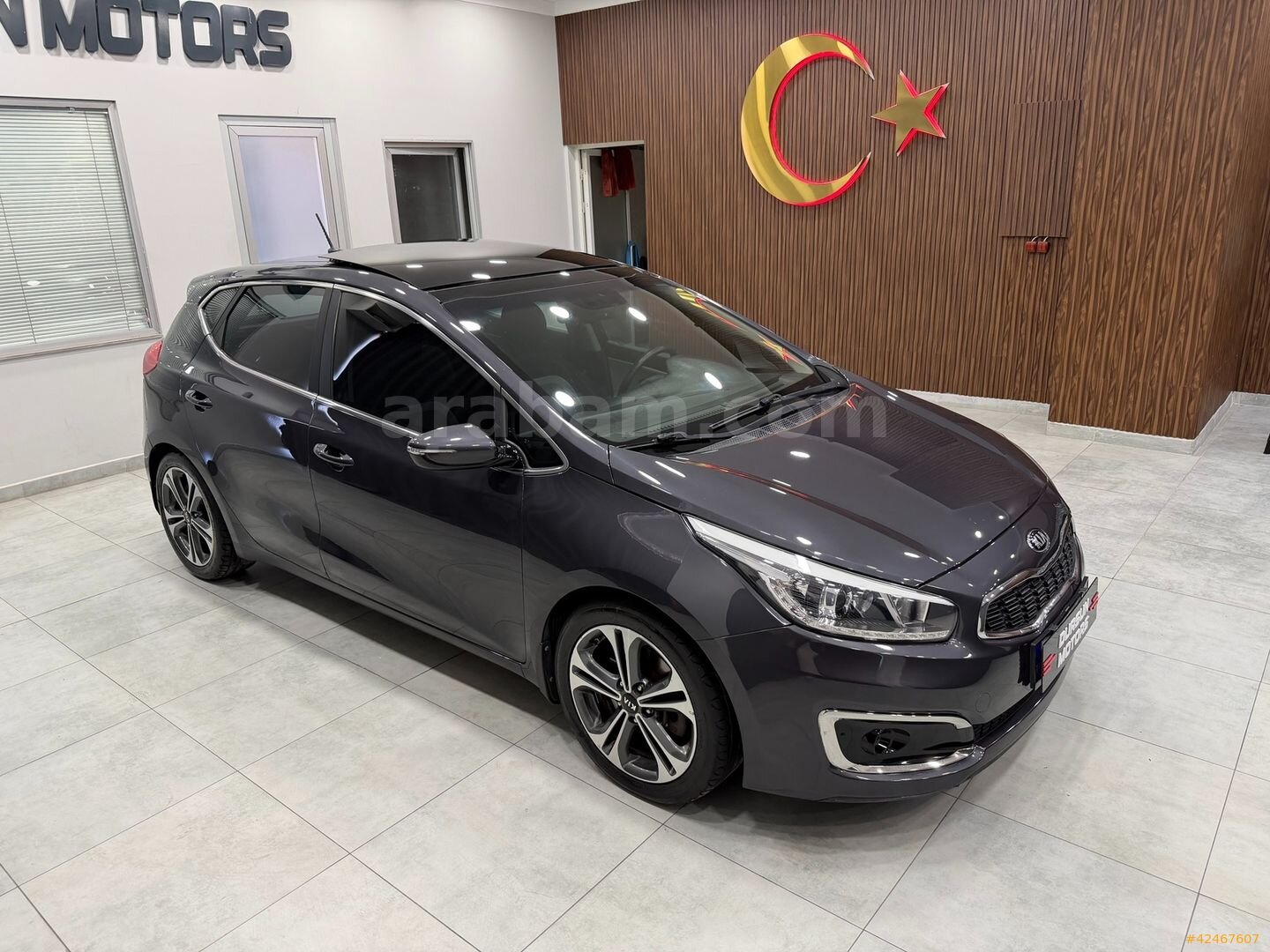 Galeriden Kia Ceed 1.6 CRDi Concept Plus 2017 Model Kocaeli 128.000 km Füme 5