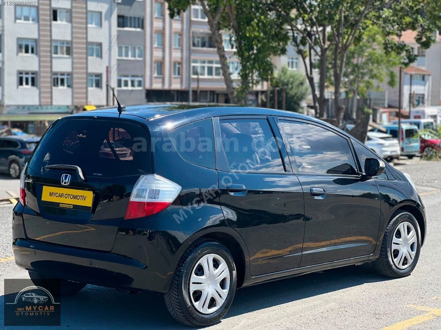 Galeriden Honda Jazz 1.4 Joy 2011 Model İstanbul 92.000 km Siyah 2