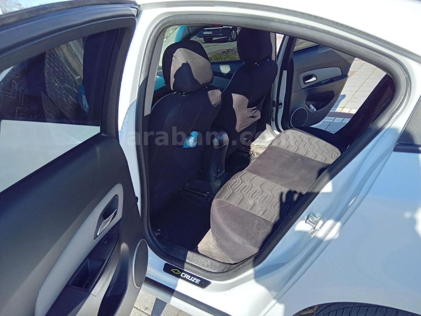 Sahibinden Chevrolet Cruze 1.6 LS 2011 Model Bursa 184.000 km Beyaz 7