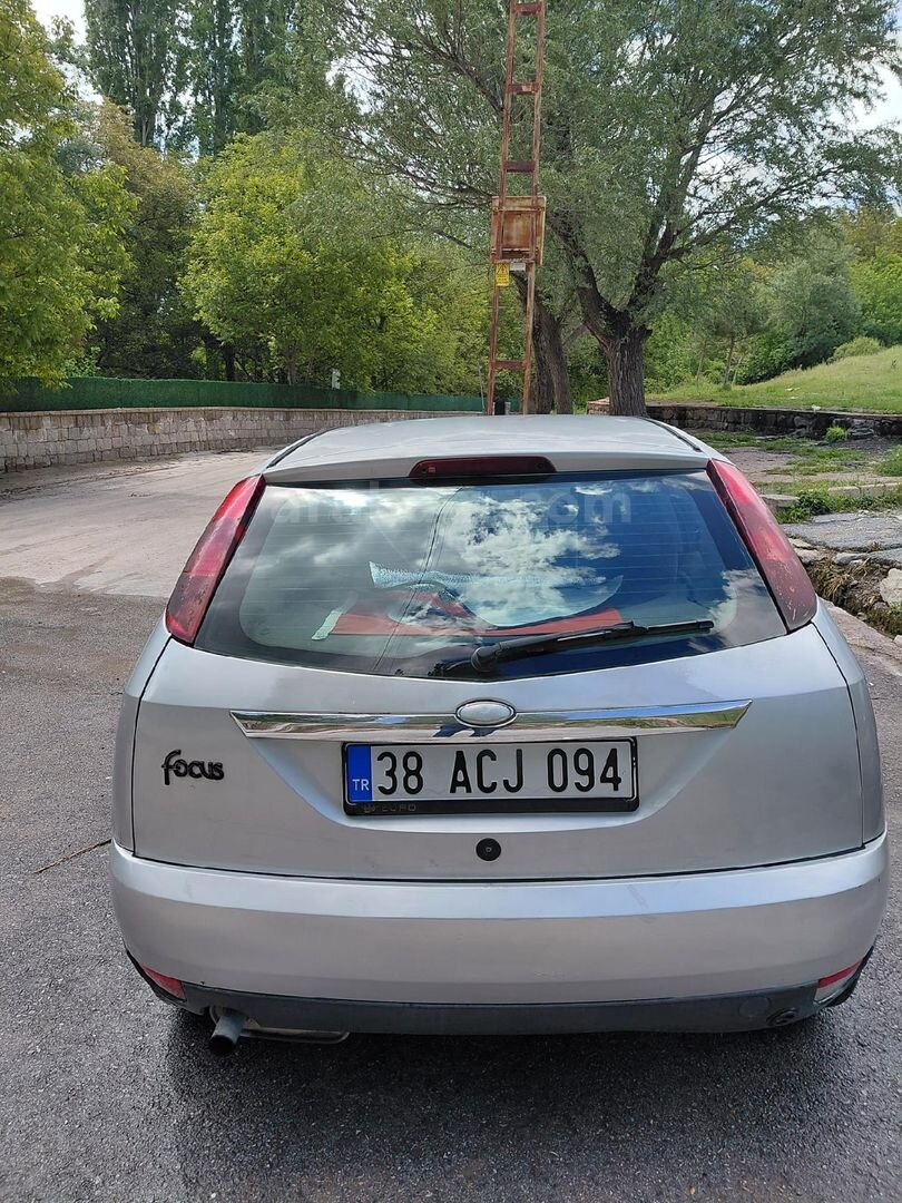 Sahibinden Ford Focus 1.6 Ghia 1999 Model Kayseri 199.925 km Gri 6