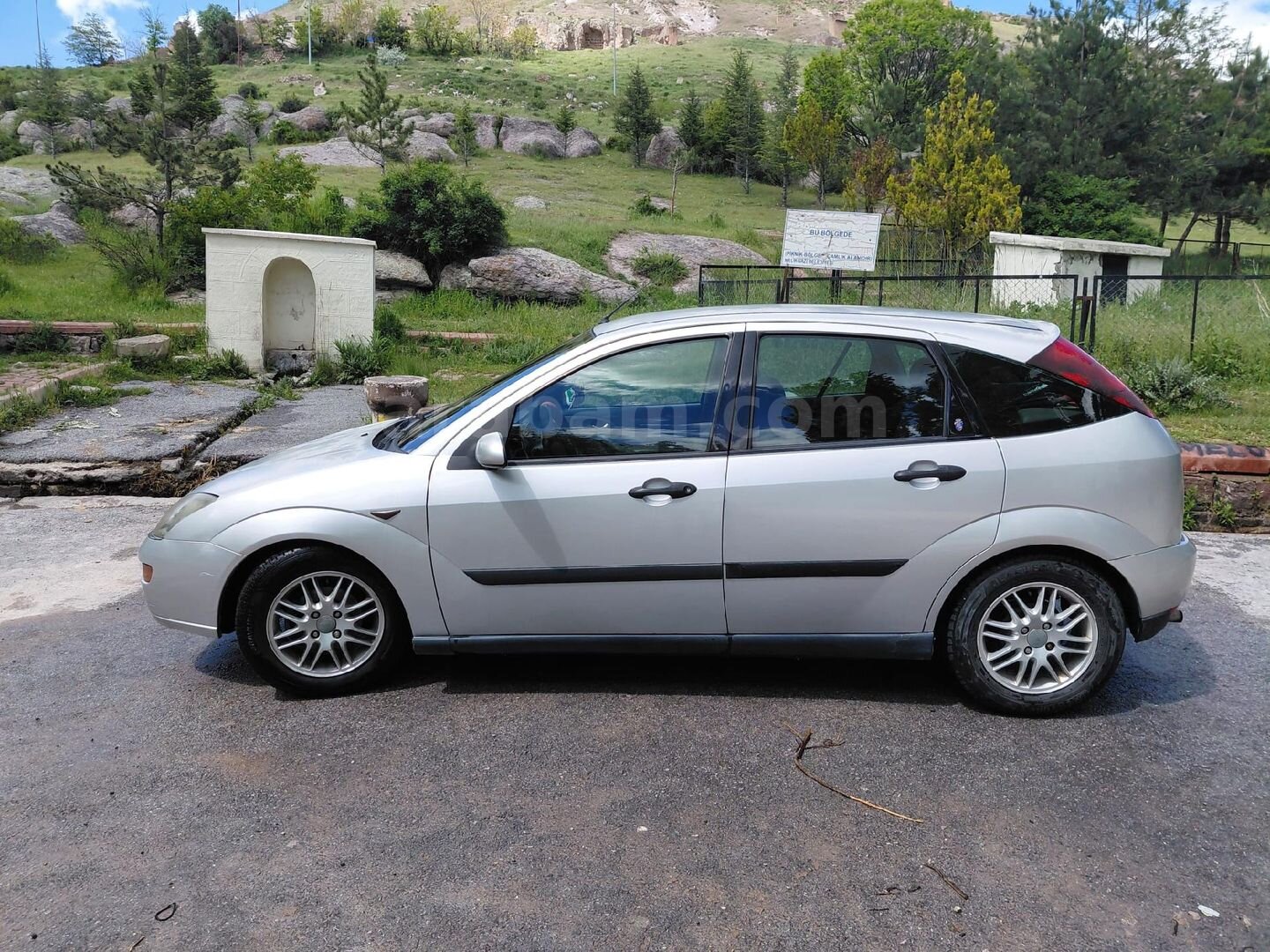 Sahibinden Ford Focus 1.6 Ghia 1999 Model Kayseri 199.925 km Gri 3