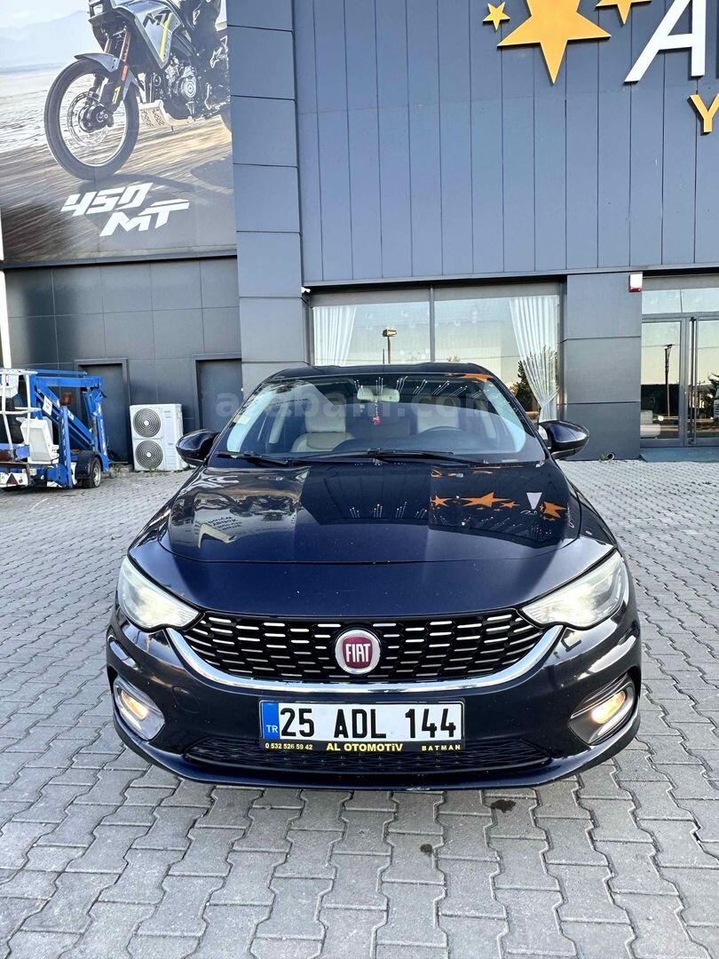 Sahibinden Fiat Egea 1.6 Multijet Lounge 2015 Model Bursa 268.000 km Siyah 1