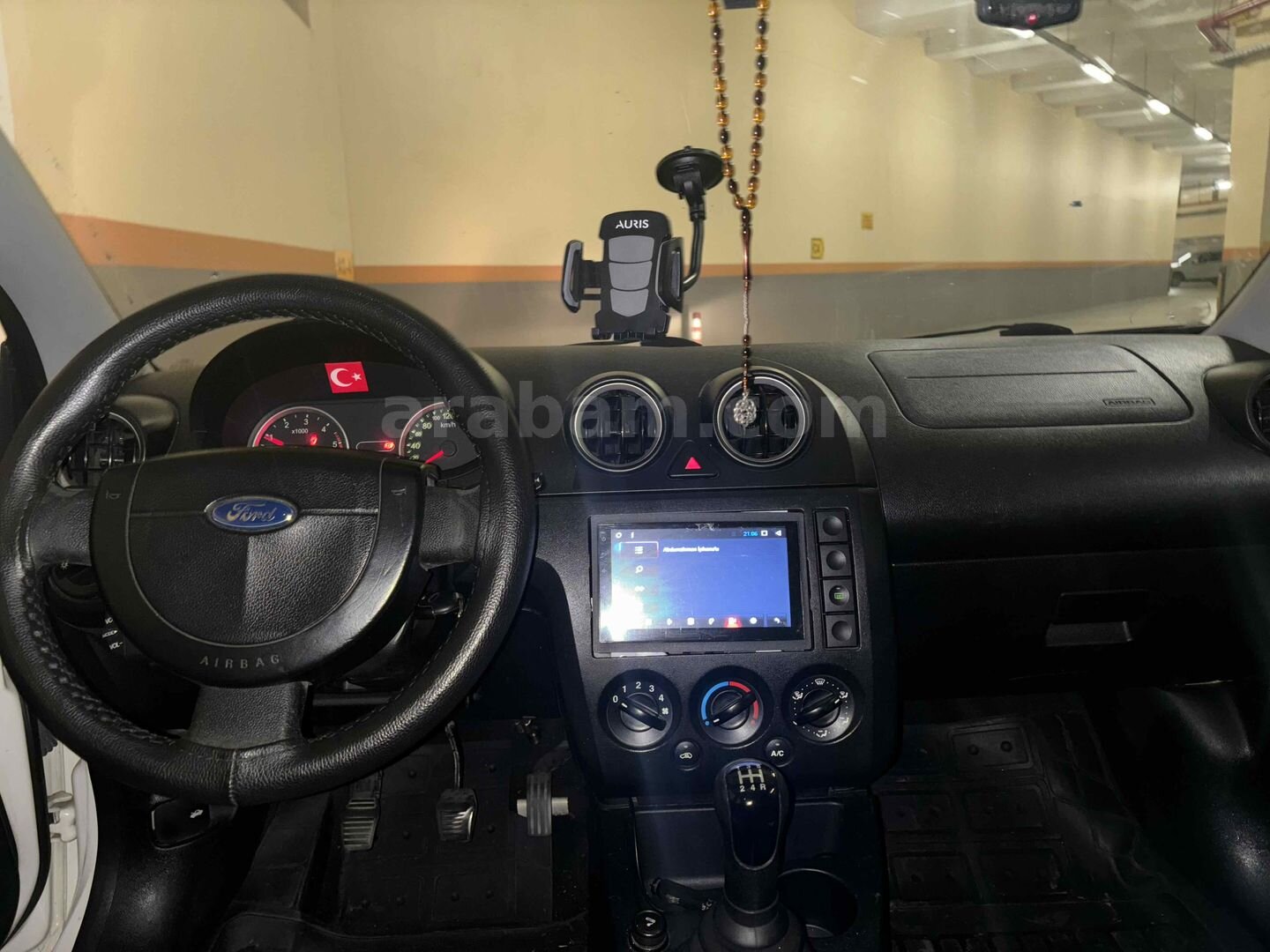 Sahibinden Ford Fiesta 1.4 TDCi Comfort 2006 Model İstanbul 261.000 km Beyaz 4