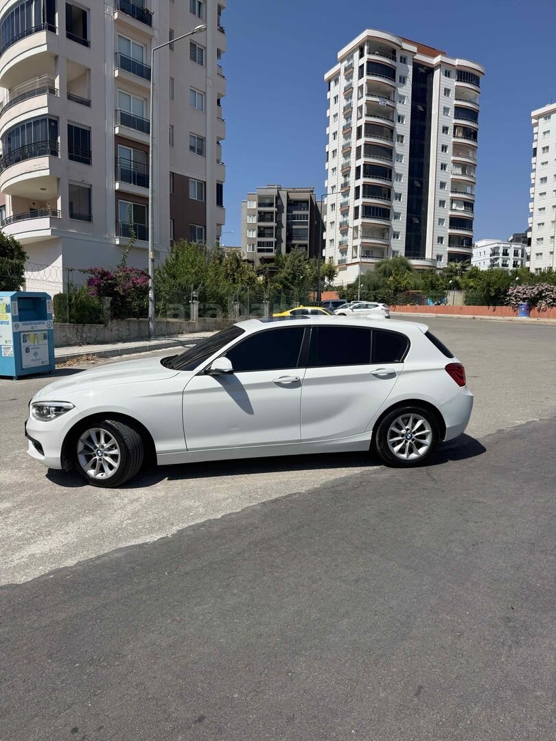Sahibinden BMW 1 Serisi 118i Joy Plus 2015 Model Hatay 189.000 km Beyaz 4