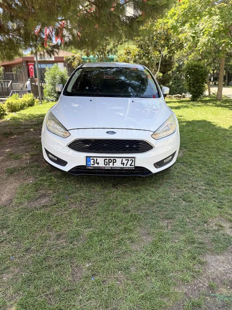 Sahibinden Ford Focus 1.6 TDCi Trend X 2014 Model İstanbul 250.000 km Beyaz 5