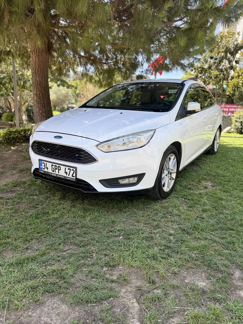 Sahibinden Ford Focus 1.6 TDCi Trend X 2014 Model İstanbul 250.000 km Beyaz 2