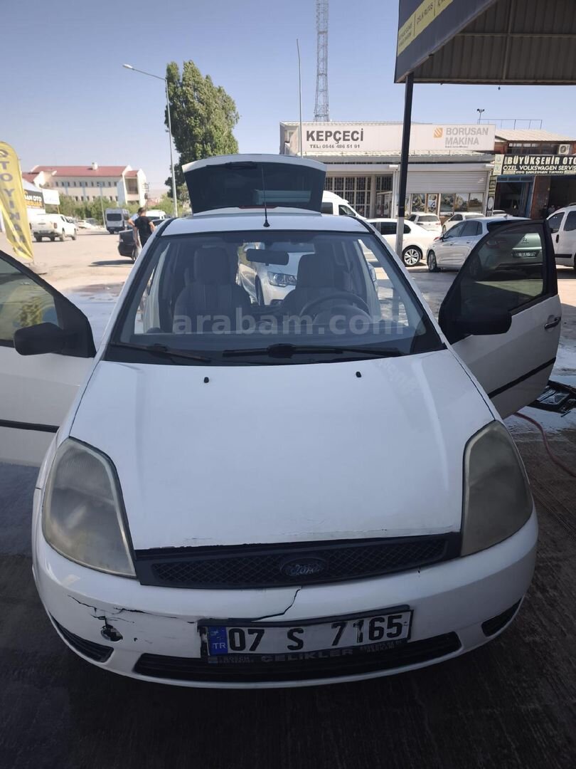 Sahibinden Ford Fiesta 1.4 TDCi Comfort 2005 Model Hakkari 315.000 km Beyaz 2