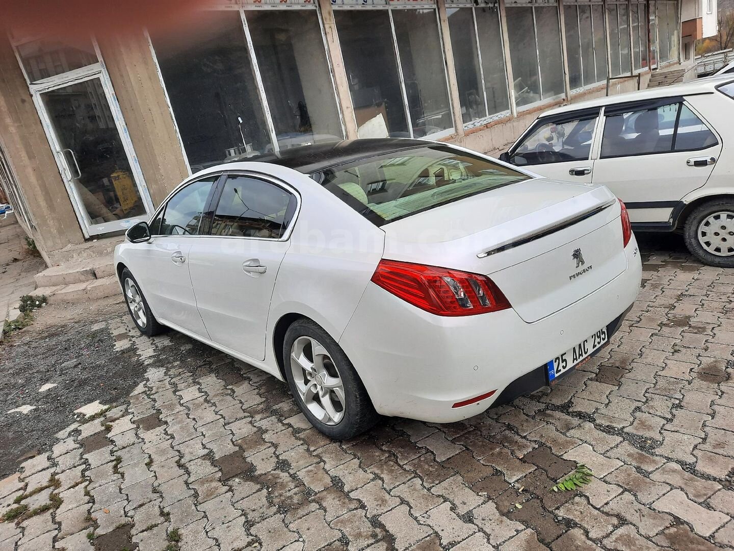 Sahibinden Peugeot 508 1.6 e-HDi Active 2013 Model Erzurum 195.000 km Beyaz 6