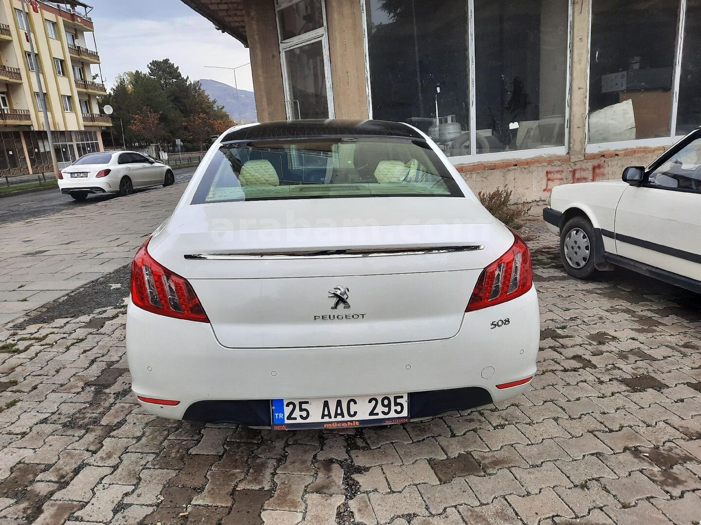 Sahibinden Peugeot 508 1.6 e-HDi Active 2013 Model Erzurum 195.000 km Beyaz 4