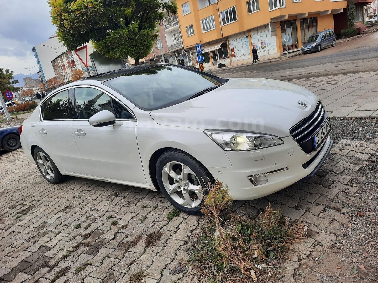 Sahibinden Peugeot 508 1.6 e-HDi Active 2013 Model Erzurum 195.000 km Beyaz 2