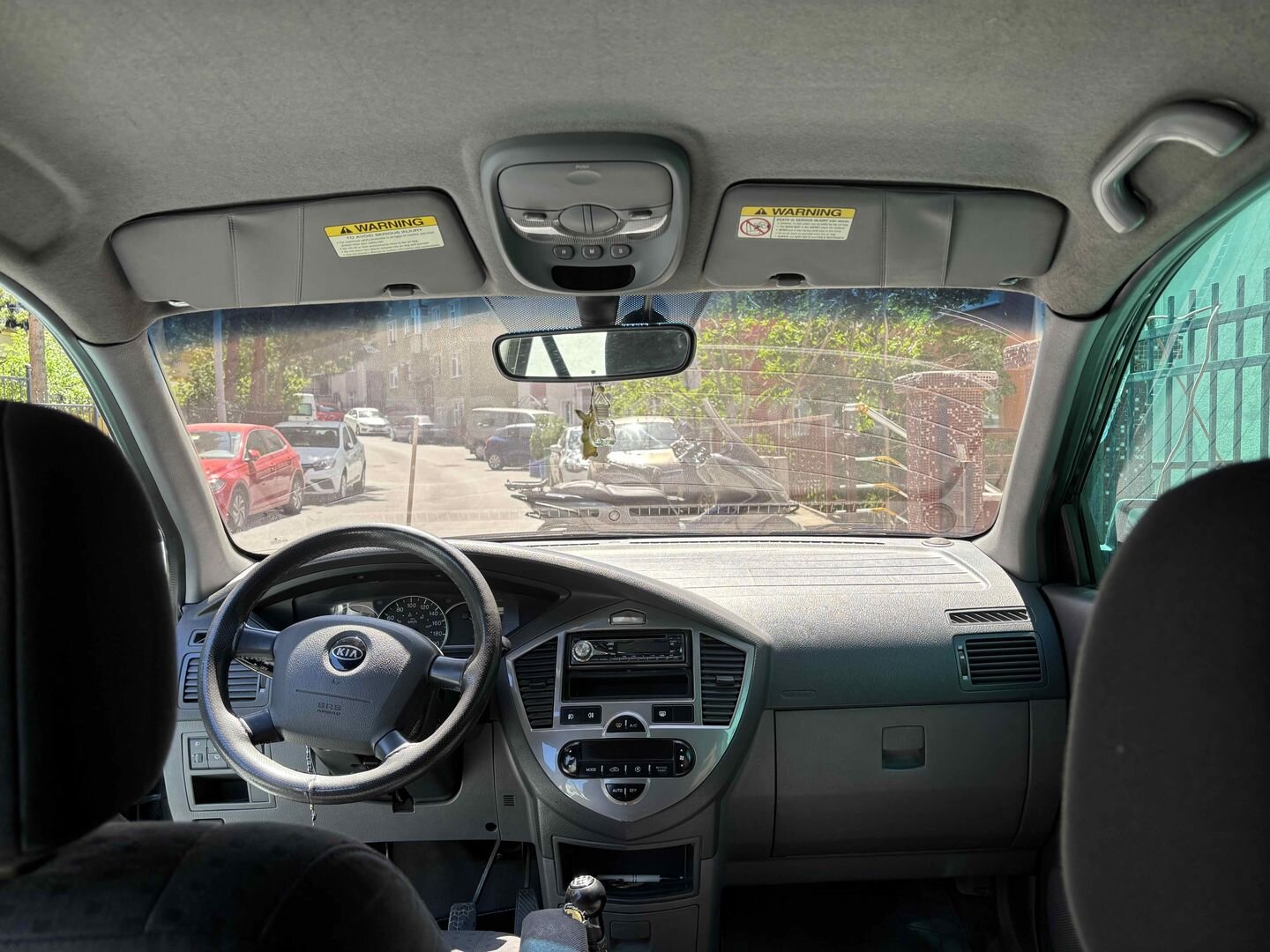 Sahibinden Kia Carens 2.0 CRDi EX 2004 Model İstanbul 263.000 km Füme 6