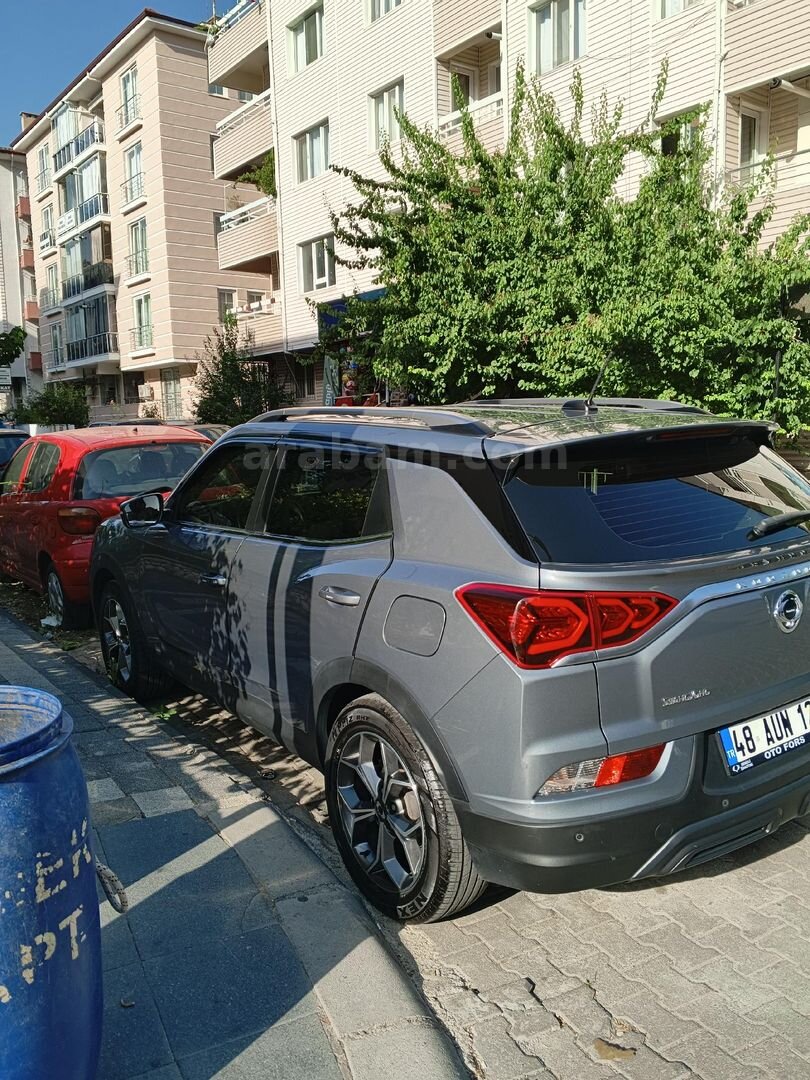 Sahibinden KGM SsangYong Korando 1.5 G Platinium 2023 Model Muğla 66.000 km Gri 4