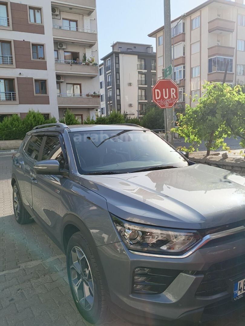 Sahibinden KGM SsangYong Korando 1.5 G Platinium 2023 Model Muğla 66.000 km Gri 2