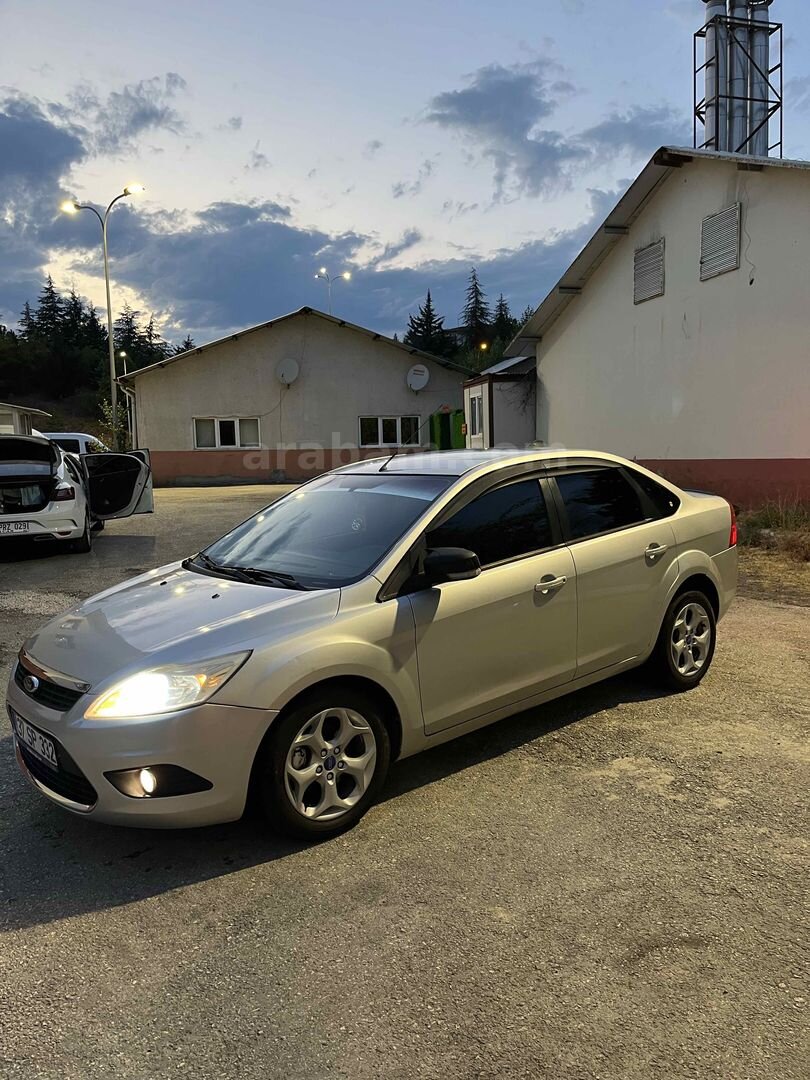 Sahibinden Ford Focus 1.6 TDCi Collection 2011 Model Kastamonu 229.000 km Gri 2